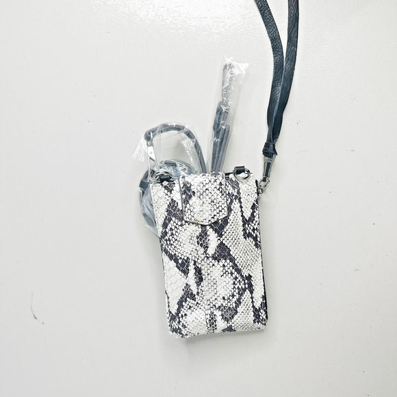 Aimee Kestenberg Handbags - Aimee Kestenberg Leather Phone Crossbody Bag Out of Office -Vanilla Snake NWOT